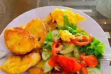 تختخواب و صبحانه Nam Anh