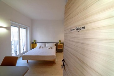 膳宿费 Affittacamere Sunset