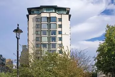 Four Seasons Hotel London At Park Lane