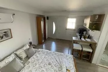 ペンション Apartman Mim