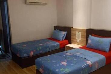 بنسيون Cyber Studio Apartment