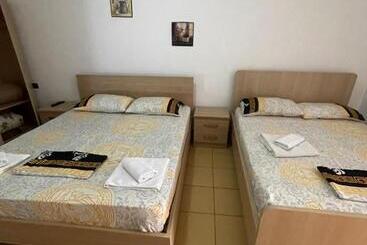 پانسیون Villa Petro Dhermi