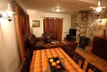 Pension Family Apartments