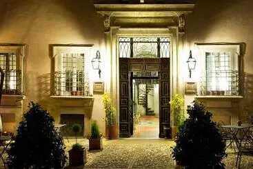Hotel Antica Dimora Alla Rocca