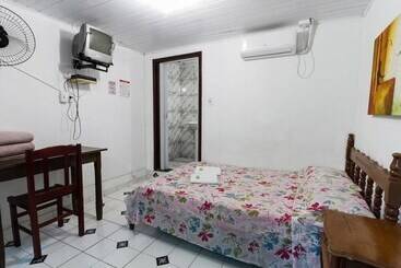 هتل Pousada Brasileirinho