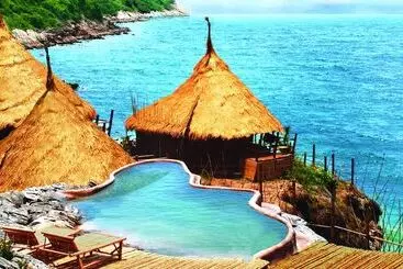 Hotelli Paree Hut Resort Koh Sichang