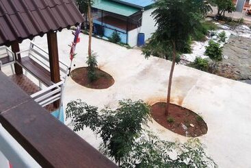 هتل Sichang Style Resort