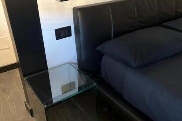 צימר Cinecittà Luxury Guest House