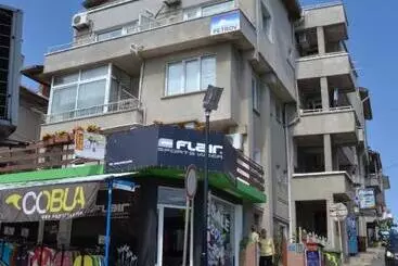پانسیون Guest House Petrovi