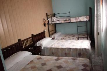 Pensão Hostal Can Marinés