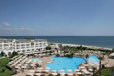 ホテル El Mouradi Palm Marina