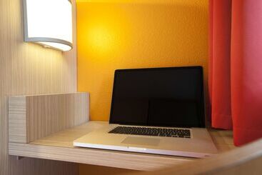 Hotel Premiere Classe Deauville Touques