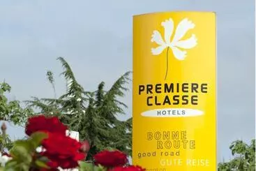 ホテル Premiere Classe Plaisir