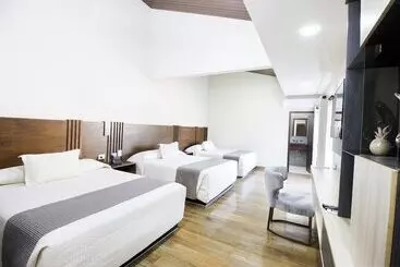 호텔 Sirari By Regina