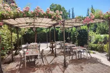 ホテル Le Relais De Ceilhes