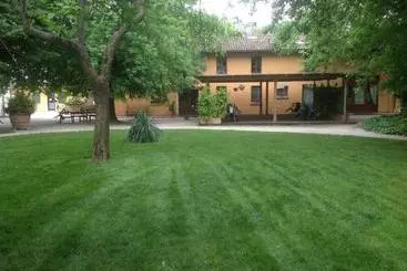ホテル Agriturismo Podere Casino