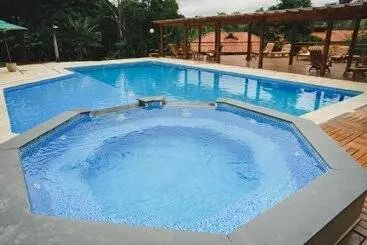 ホテル E Pousadatajj