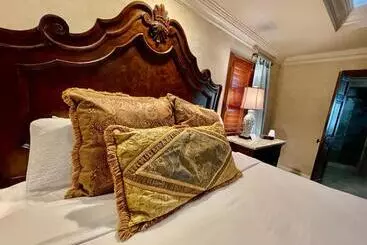 Aamiaismajoitus (B&B) Louisiana Cajun Mansion