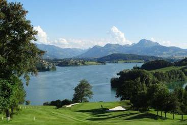 Hotel Golf De La Gruyère