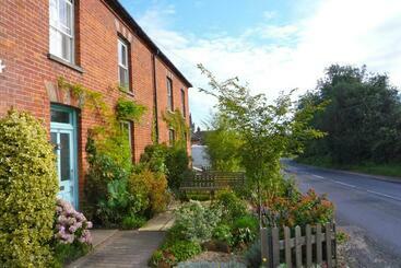 פנסיון St Jude's Bed & Breakfast