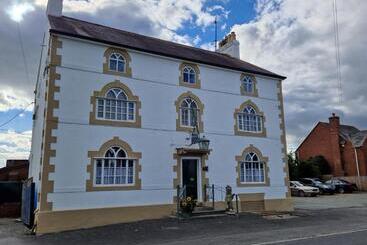 Пансион Ty Llew