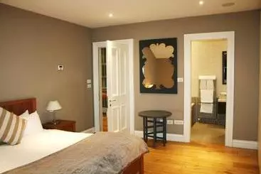 Dreamhouse Apartments Glasgow West End