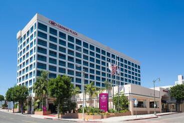 Crowne Plaza Hotel Los Angeles Harbor, An Ihg