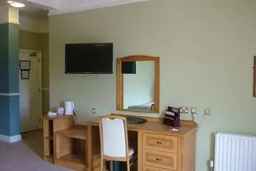 Woodlands Hotel & Leisure Centre