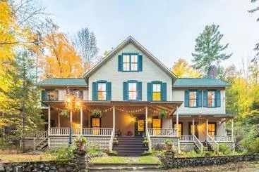 Snow Goose Bed And Breakfast