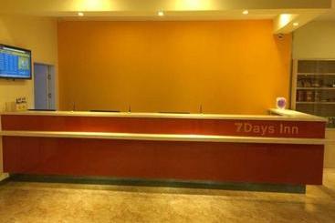 Hotell 7days Inn Rizhao Development Zone