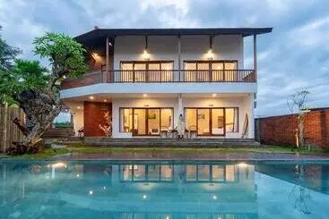 Pensió Utamas Keramas