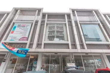 Retkeilymaja Sentul Tower By Oyo Rooms