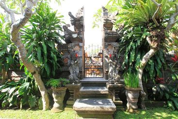 住宿加早餐  Kukuh House Ubud