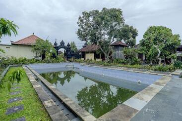 酒店 Astiti Graha Tanah Lot By Oyo Rooms