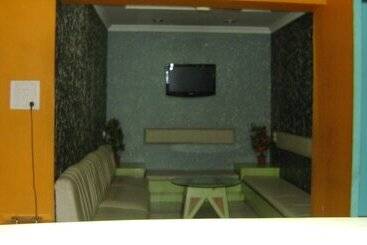 فندق Naveen Residency