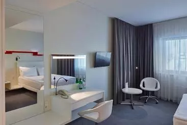 هتل Holiday Inn Vilnius, An Ihg