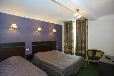 Hotel Hôtel De La Croix D Or