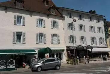 ホテル De La Cloche