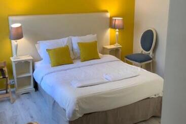 فندق Hôtel Au Grand Duquesne