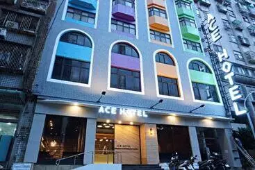 Hotelli Ace
