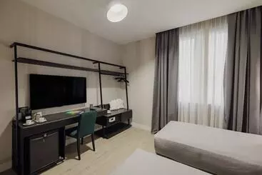 هتل Grand Brizo Bel Air