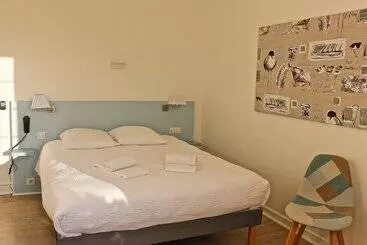 Hotel Hôtel De Vacances De La Vignasse