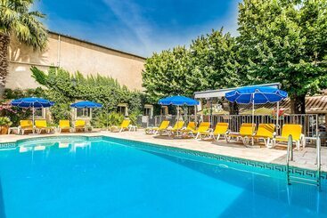 בית מלון כפרי Logis Hôtel Restaurant Résidence