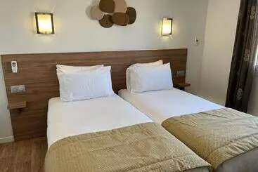 Hotelli Hôtel Le Mirage