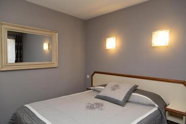 فندق Logis Hôtel Restaurant La Farigoule