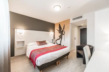 בית מלון כפרי The Originals Boutique, Hôtel Les Quatre Salines, Le Mont Saintmichel Sud