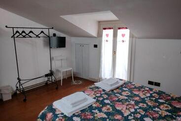 مبيت وإفطار Residence Tucci