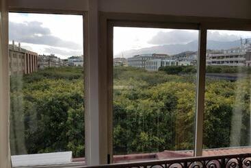 تختخواب و صبحانه Le Stanze Di Piazza Cairoli