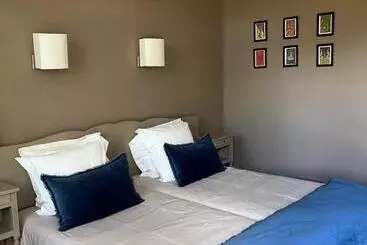ホテル Chambres D Hôtes & Spa Les Perce Neige