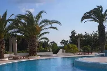 هتل Sol Azur Beach